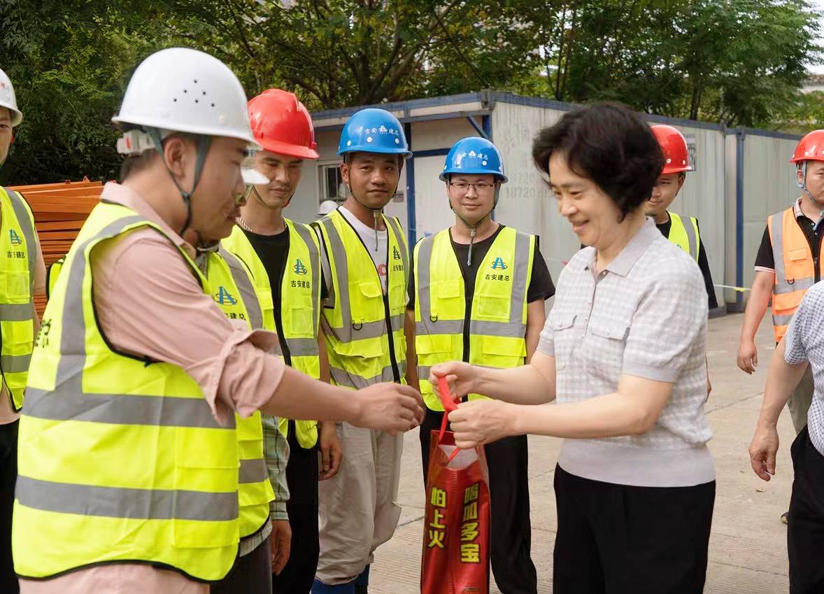 1722308574945965.jpg 4(1).jpg